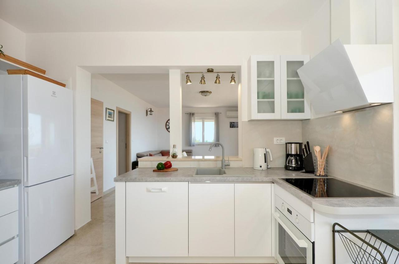 Apartment Elza Trogir Exterior photo